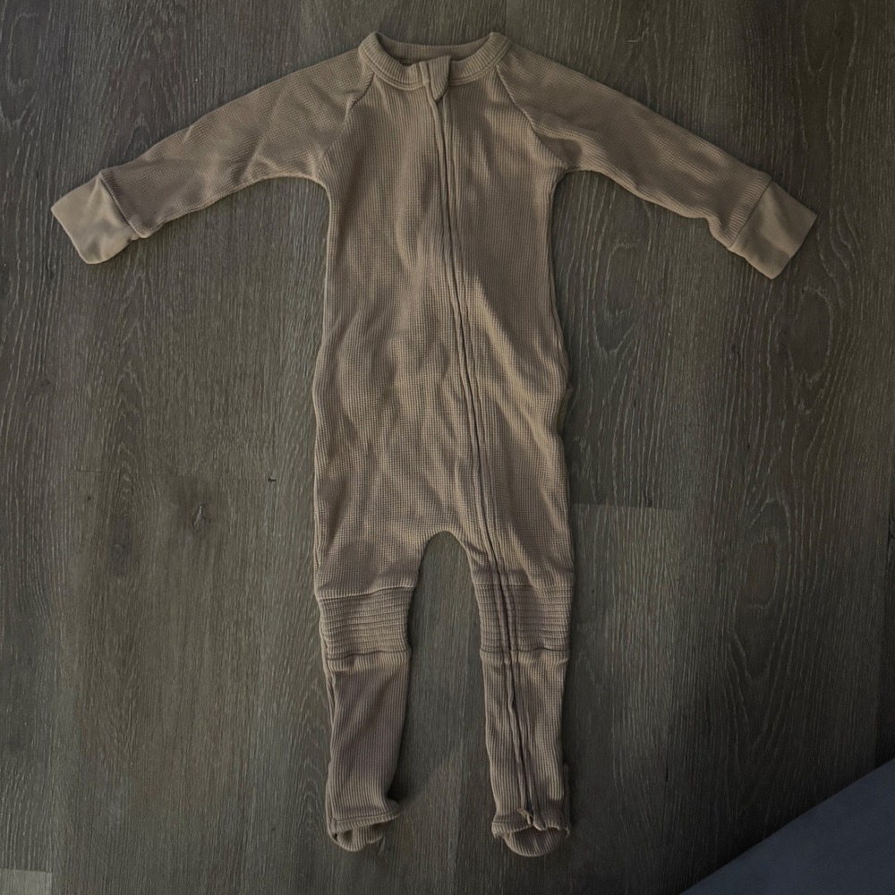 Goumi Footie Sleeper Unisex 18-24M Tan Waffle Knit Bamboo Organic Cotton Zip Up